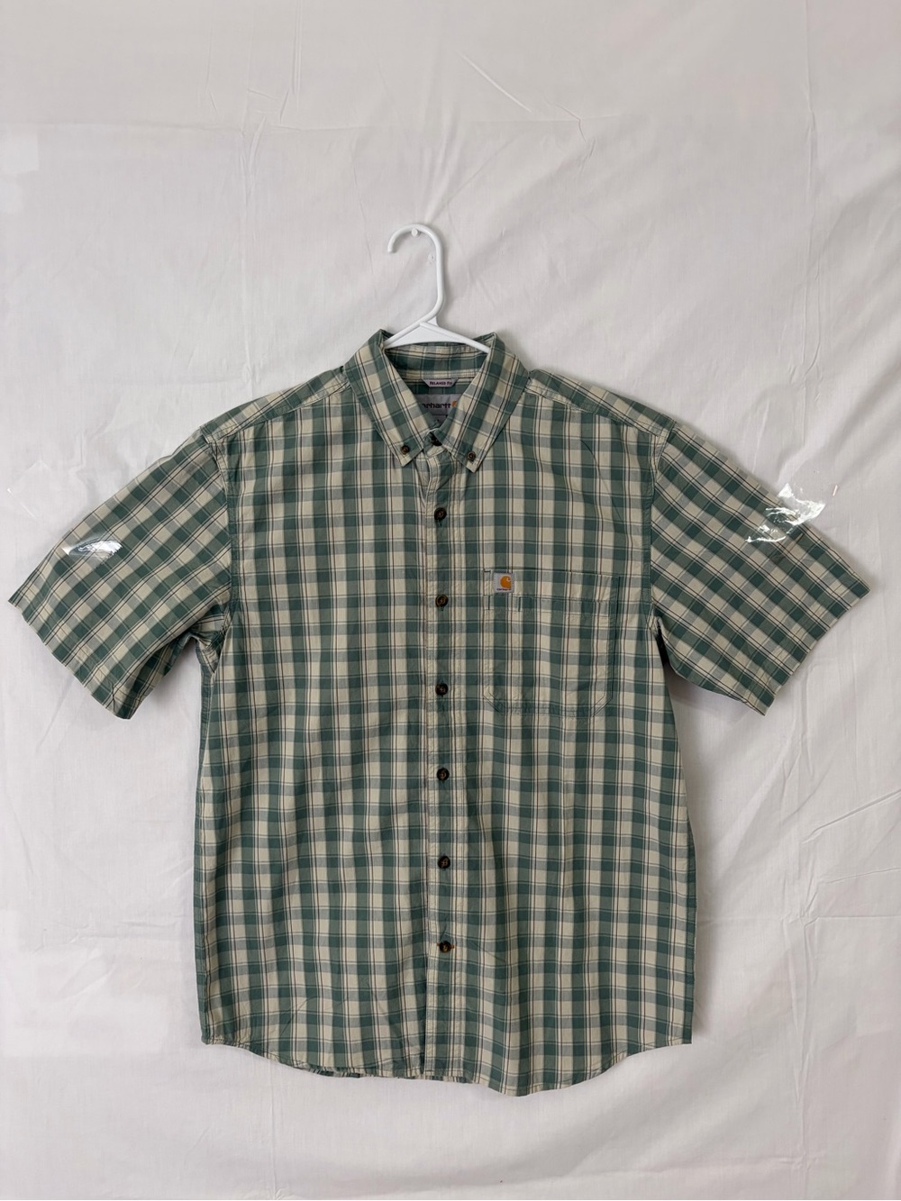 Carhartt Men’s Size M Plaid Short Sleeve Button Down Shirt (A688)